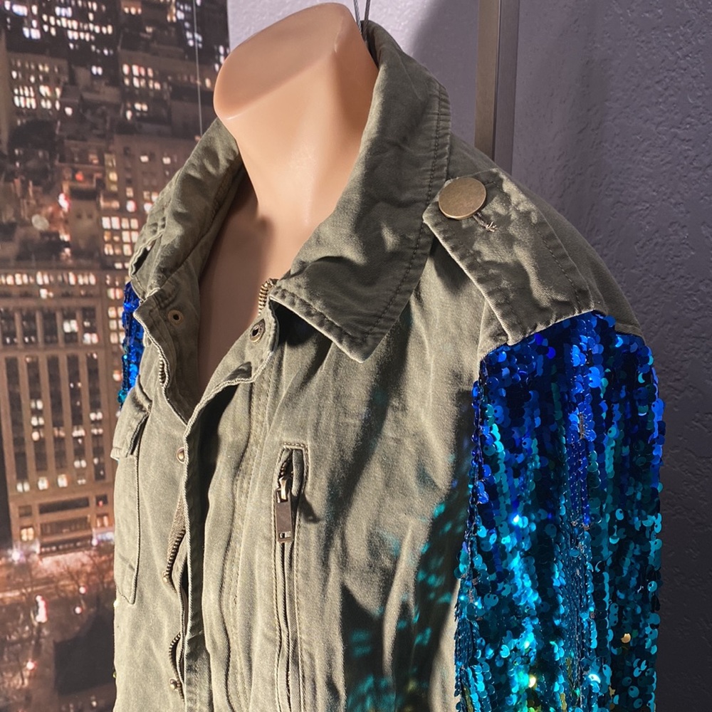 BARNEYS NY - NWT - jacket: olive green w rainbow sequined long sleeves - 42 / 8 - Picture 8 of 16